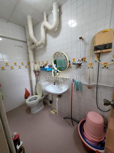 5 Room (5A) HDB for Sale in  104 Jalan Rajah - Image 5