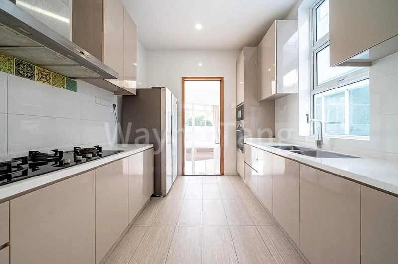 9 Bed Corner Terrace (Landed) for Sale in  Bedok Ria - Image 15