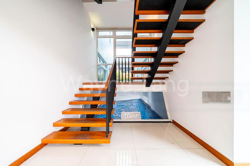 9 Bed Corner Terrace (Landed) for Sale in  Bedok Ria - Image 14