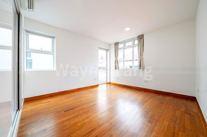 9 Bed Corner Terrace (Landed) for Sale in  Bedok Ria - Image 10