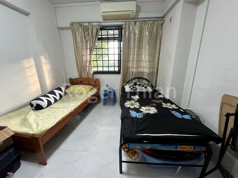 Common Room (HDB) for Rent in  188B Rivervale Drive - Image 1