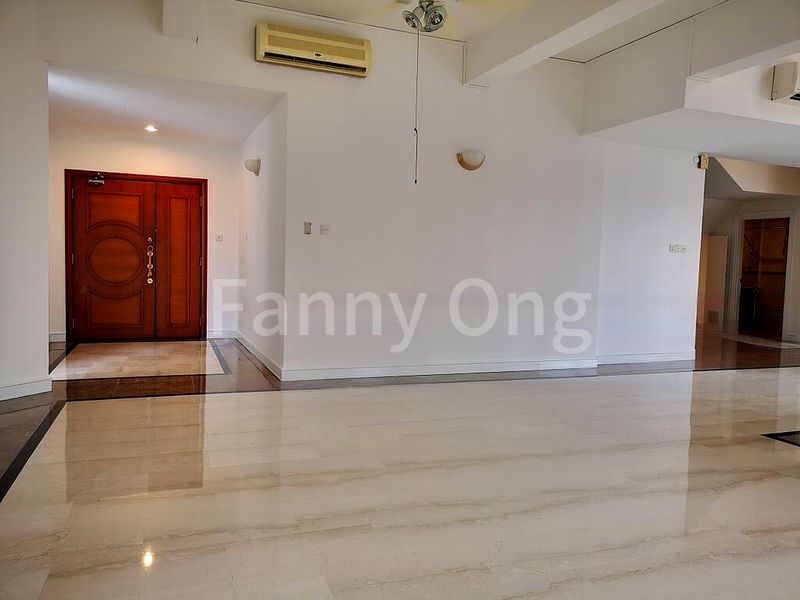4 Bed Condo for Rent in  Leonie Condotel - Image 12