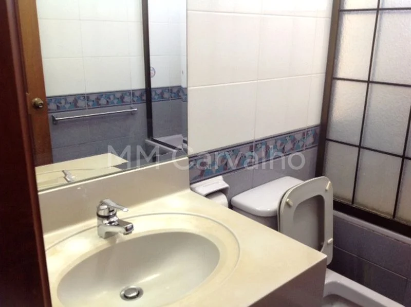 2 Bed Condo for Rent in  Chiltern Park - Image 6