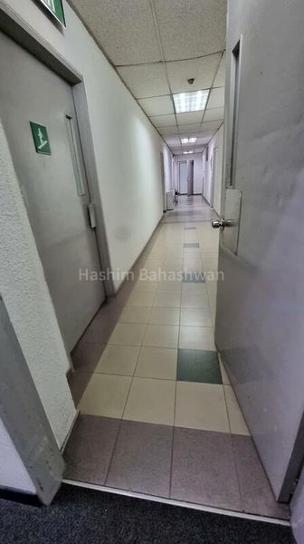 Office for Rent: Tong Eng Building - Image 5
