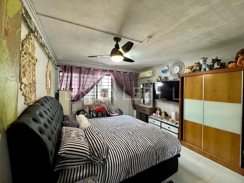 5 Room (5I) HDB for Sale in  625 Yishun Street 61 - Image 5