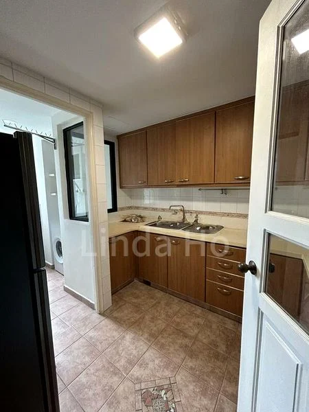 Common Room (Condo) for Rent in  Westmere - Image 3