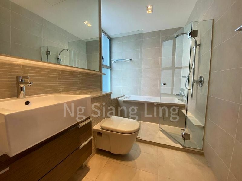 3 Bed Condo for Rent in  The Esta - Image 9