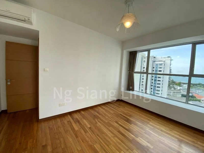 3 Bed Condo for Rent in  The Esta - Image 8