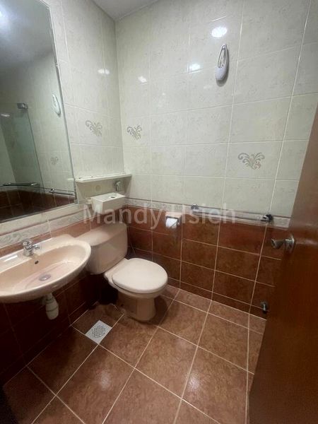 Room (Condo) for Rent in The Anchorage - Image 8