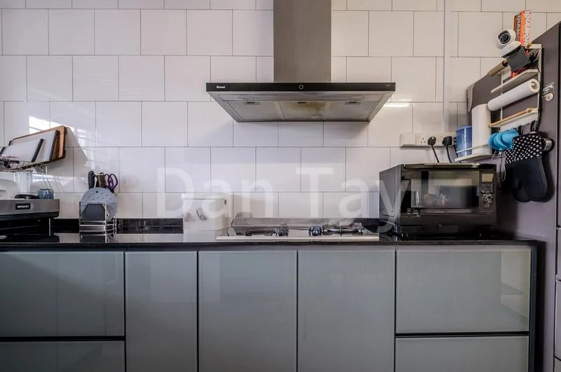 4 Room (4A) HDB for Sale in  14 Toh Yi Drive - Image 7