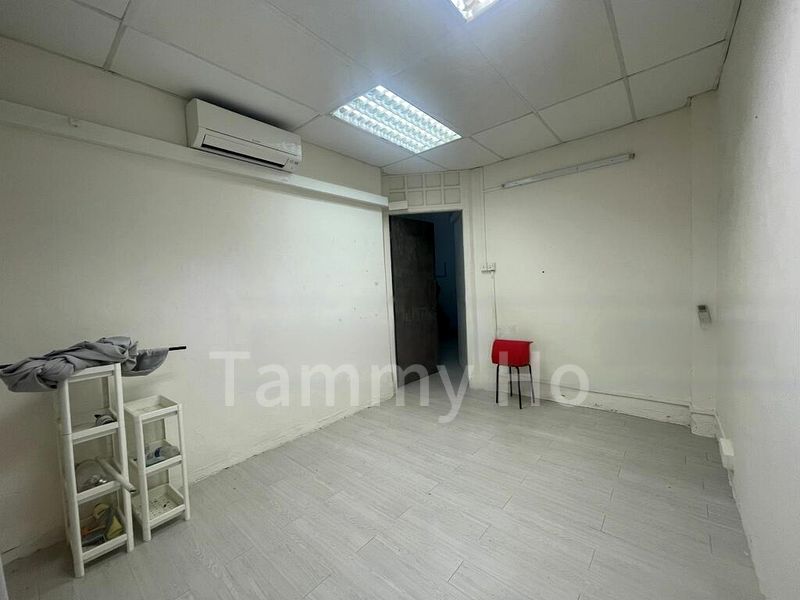 2 Bed Terraced House (Landed) for Rent in  Nallur Road - Image 5