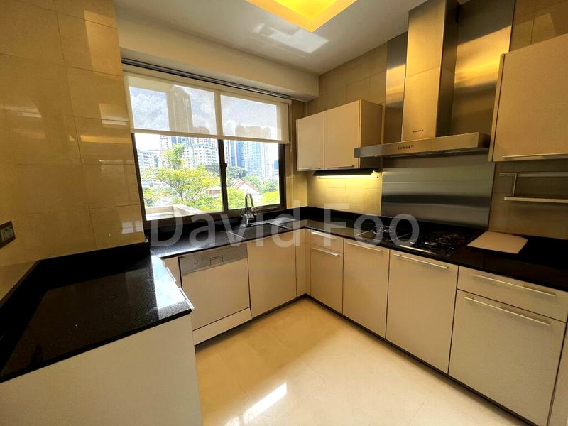 3 Bed Condo for Rent in  Parkview Eclat - Image 6