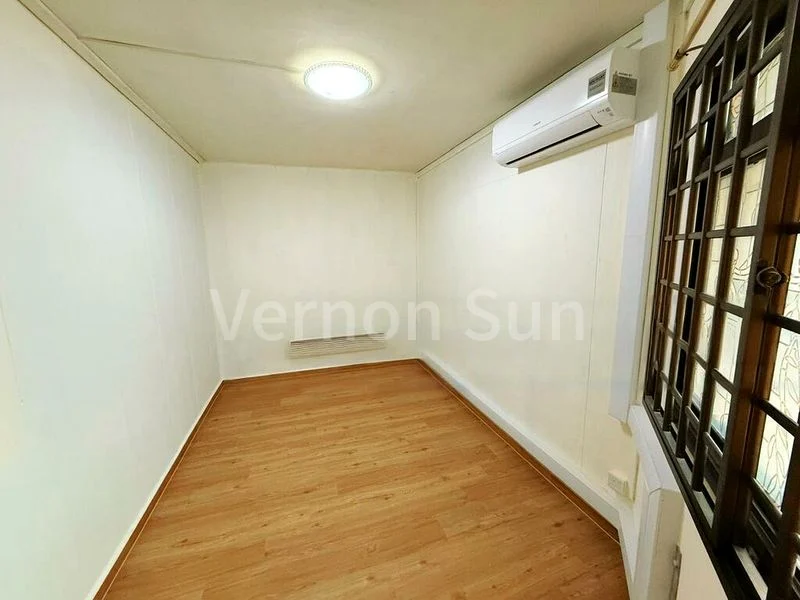 4 Room (4A) HDB for Rent in  898B Woodlands Drive 50 - Image 4