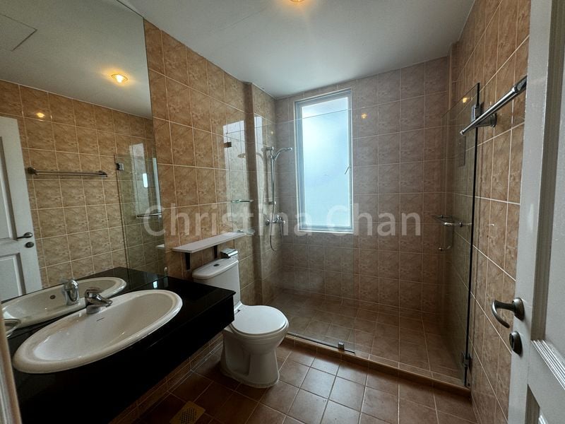 5+1 Bed Semi-Detached House (Landed) for Sale in  Serangoon Garden Estate - Image 8