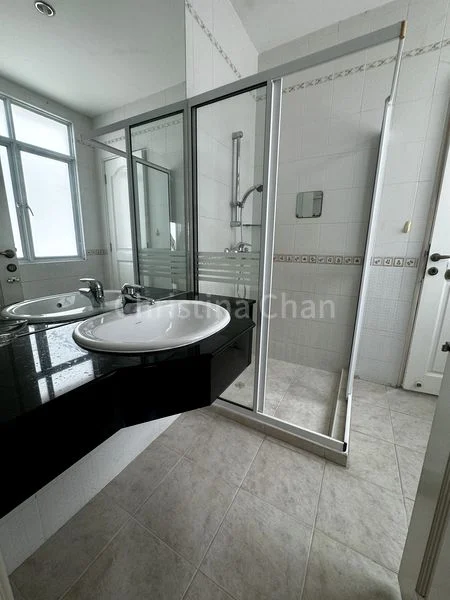 5+1 Bed Semi-Detached House (Landed) for Sale in  Serangoon Garden Estate - Image 7