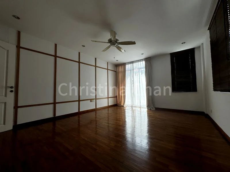 5+1 Bed Semi-Detached House (Landed) for Sale in  Serangoon Garden Estate - Image 4