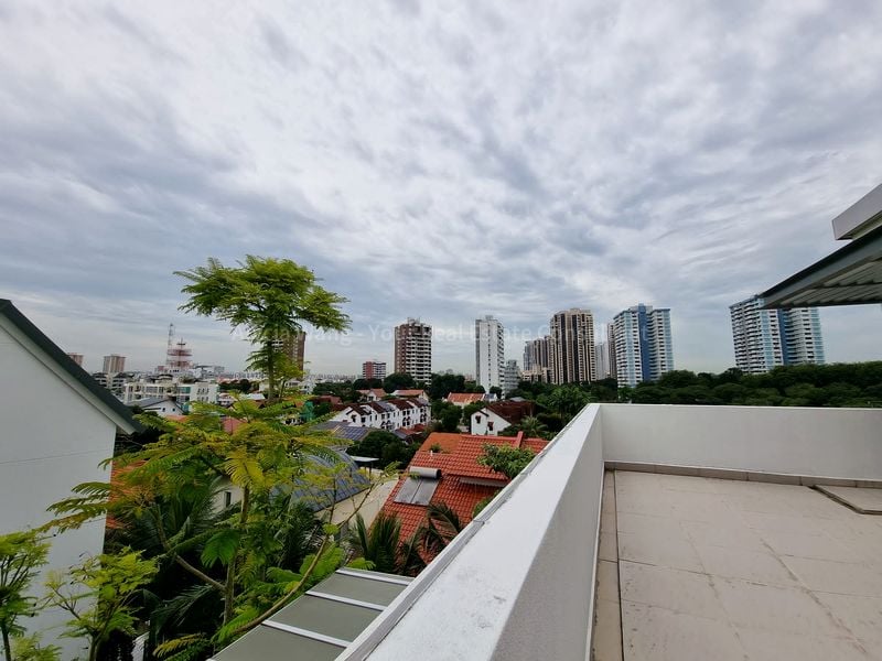 3 Bed Condo for Sale in Elliot At The East Coast - Image 2
