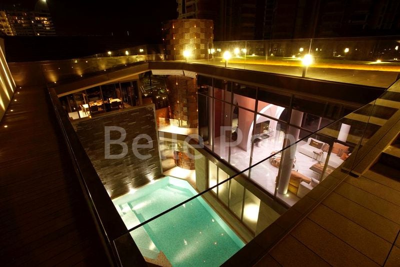 7 Bed Bungalow (Landed) for Sale in  Cove Way - Image 1