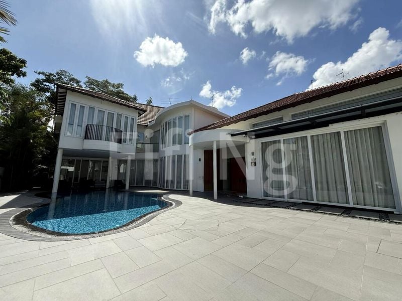 5 Bed Bungalow (Landed) for Sale around  Chatsworth Road - Image 1