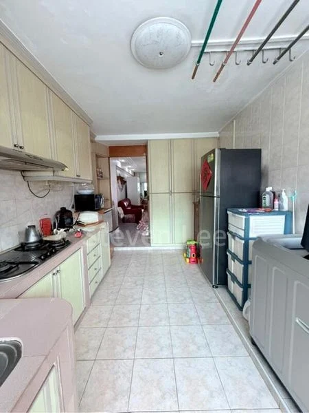 3 Room (3NG) HDB for Rent in  320 Clementi Avenue 4 - Image 10