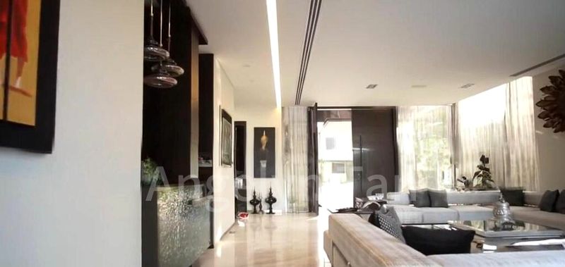 5 Bed Bungalow (Landed) for Sale in  Ocean Drive - Image 2