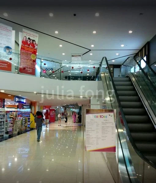 Shop / Shophouse for Rent: Junction 10 - Image 1