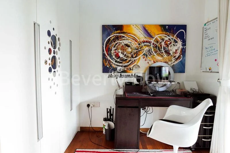 Room (Condo) for Rent in  Sant Ritz - Image 4