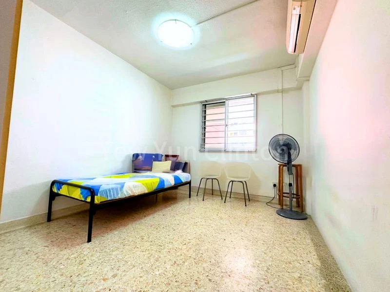 3 Room (3NG) HDB for Rent in  637 Ang Mo Kio Avenue 6 - Image 9