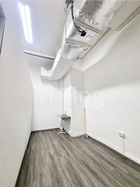 Light Industrial (B1) for Rent: Ubi Techpark - Image 2