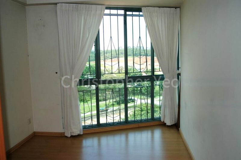 3 Bed Condo for Rent in  Yew Mei Green - Image 6