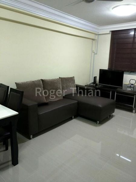 Common Room (HDB) for Rent in  163 Stirling Road - Image 2