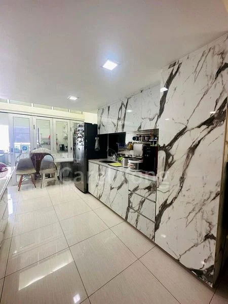 5 Bed Semi-Detached House (Landed) for Rent in  Bedok Pesari - Image 9