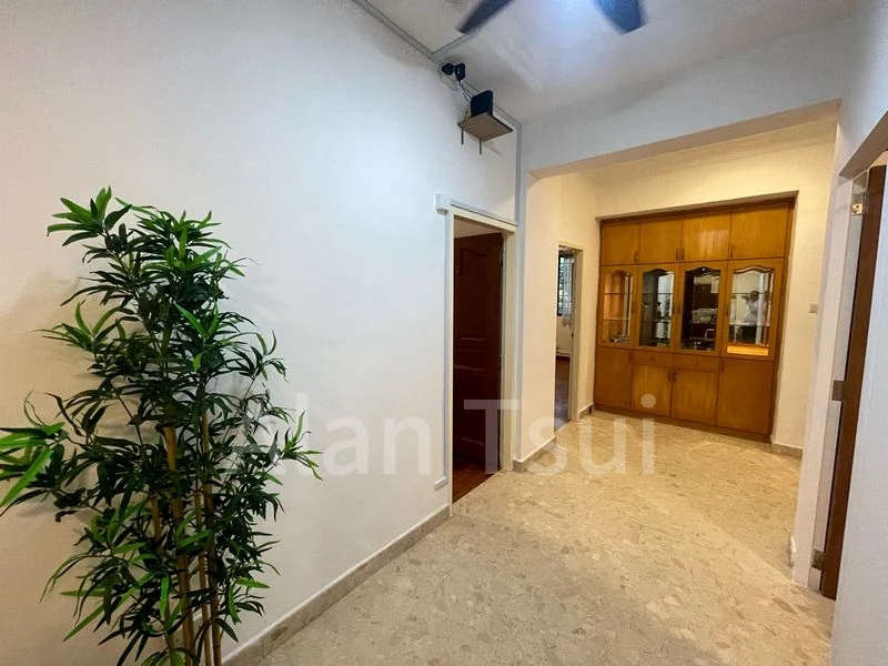 Common Room (Condo) for Rent in  Kum Hing Court - Image 5