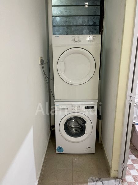 Common Room (Condo) for Rent in  Kum Hing Court - Image 5