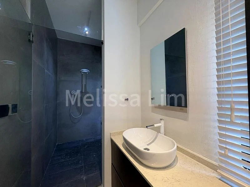 2 Bed Walk-up Apartment (Condo) for Rent in  Zion Road - Image 2