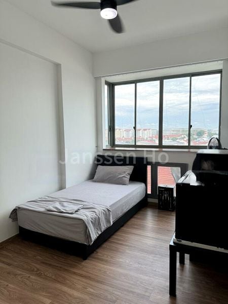 Room (Condo) for Rent in  Sunhaven - Image 5