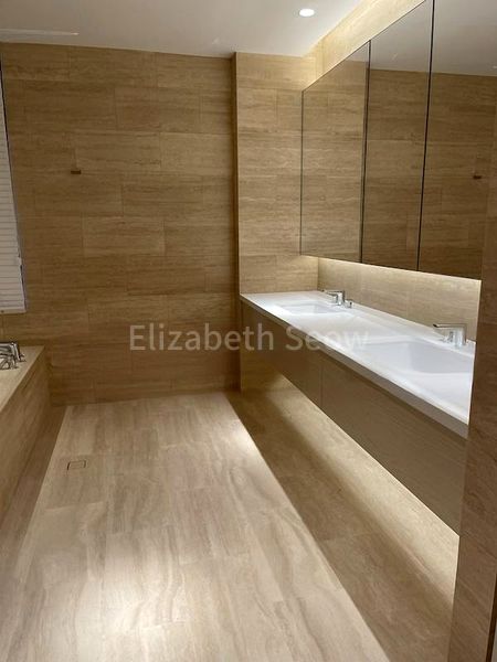 3 Bed Condo for Rent in  The Colonnade - Image 11