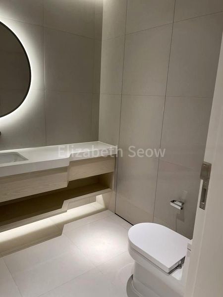 3 Bed Condo for Rent in  The Colonnade - Image 17