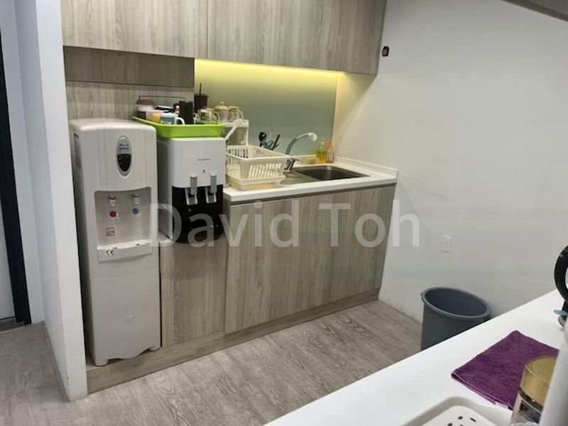 Office for Rent: Lift Lobby Frontage, Fitted Office, Raffles City - Image 1