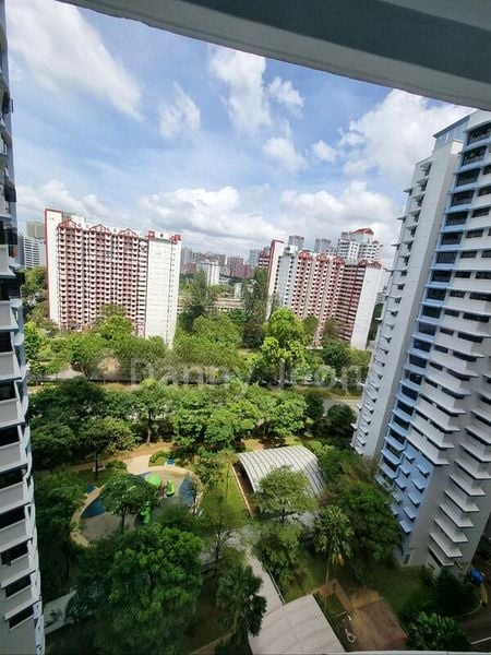 4 Room (4I) HDB for Rent in  26D Jalan Membina - Image 2