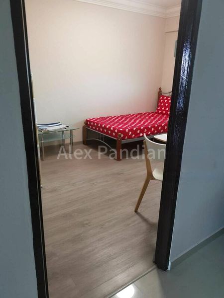 Common Room (HDB) for Rent in  215 Yishun Street 21 - Image 1