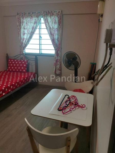 Common Room (HDB) for Rent in  215 Yishun Street 21 - Image 2