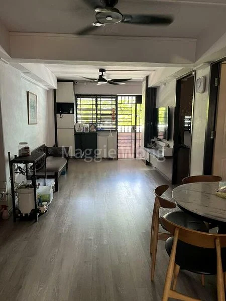 3 Room (3I) HDB for Sale in  231 Lorong 8 Toa Payoh - Image 2
