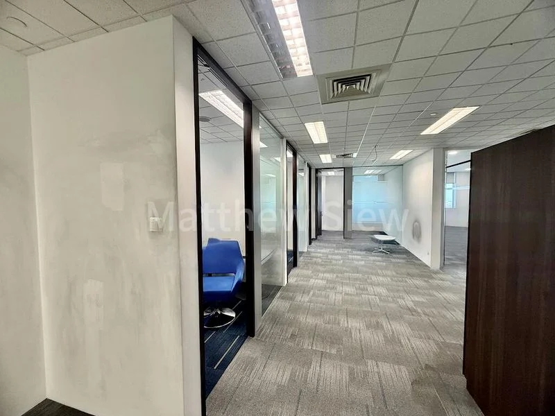 Office for Rent: Republic Plaza - Image 5