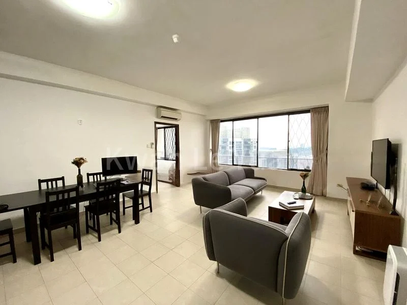 1 Bed Apartment (Condo) for Sale in  International Plaza - Image 2