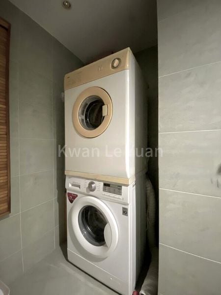 1 Bed Apartment (Condo) for Sale in  International Plaza - Image 7