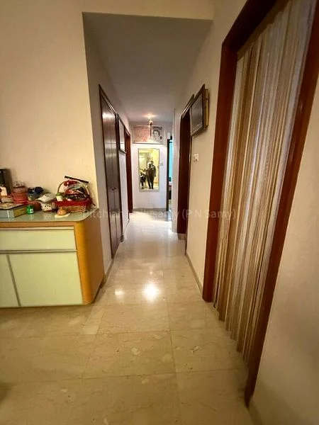 4 Bed Condo for Rent in Hazel Park Condominium - Image 6