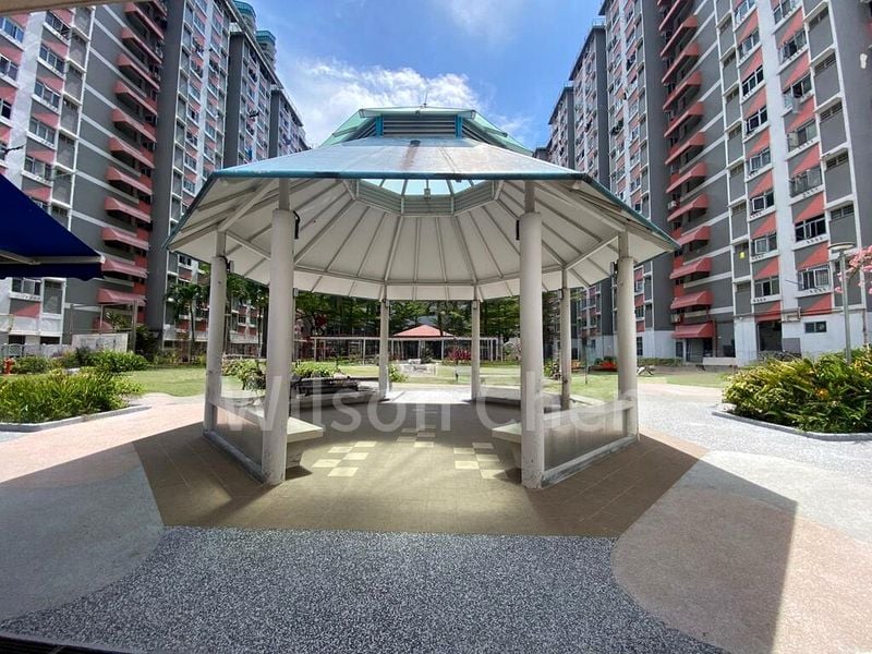 Shop / Shophouse for Rent: Blk 13 North Bridge Road - HDB Shophouse for Rent! - Image 1