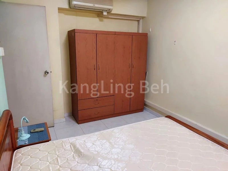 Common Room (HDB) for Rent in 192A Rivervale Drive - Image 4