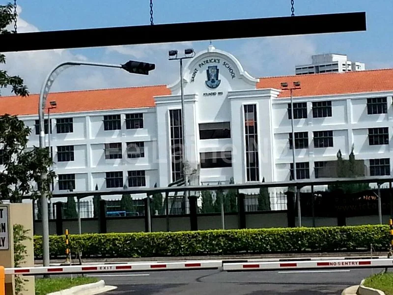 4 Bed Condo for Rent in  Auralis - Image 9